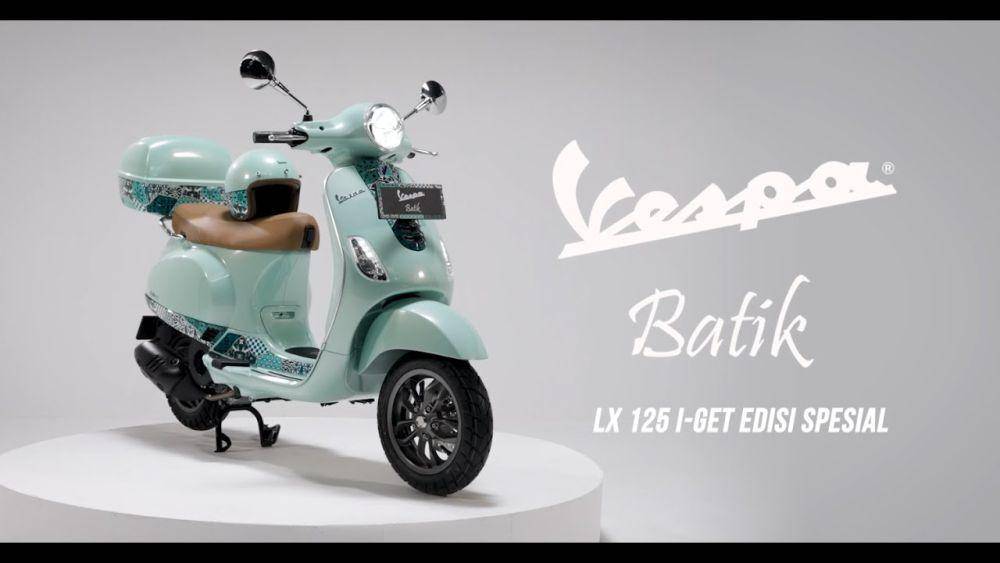 ilustrasi iklan Vespa LX125 i-get Batik. (Vespa.co.id)