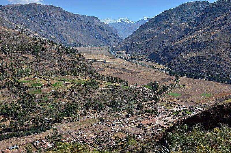 Sacred Valley (commons.wikimedia.org/Pavel Spindler)