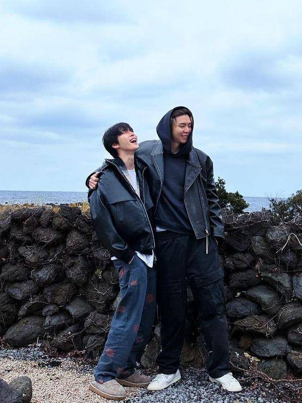 potret Doyoung NCT (instagram.com/do0_nct)
