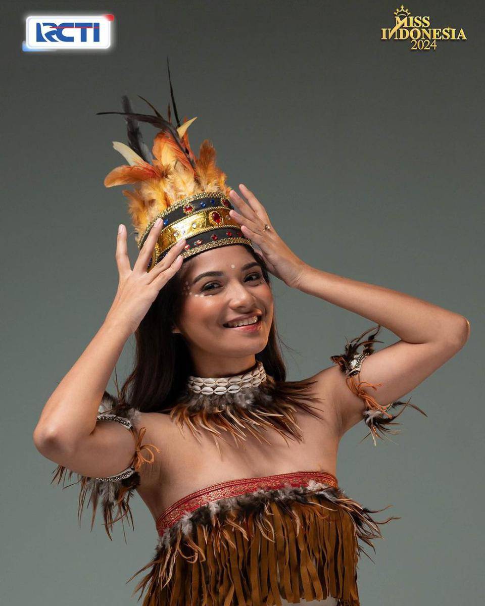 Potret Finalis Miss Indonesia 2024 dalam Balutan Baju Tradisional (instagram.com/missindonesia)