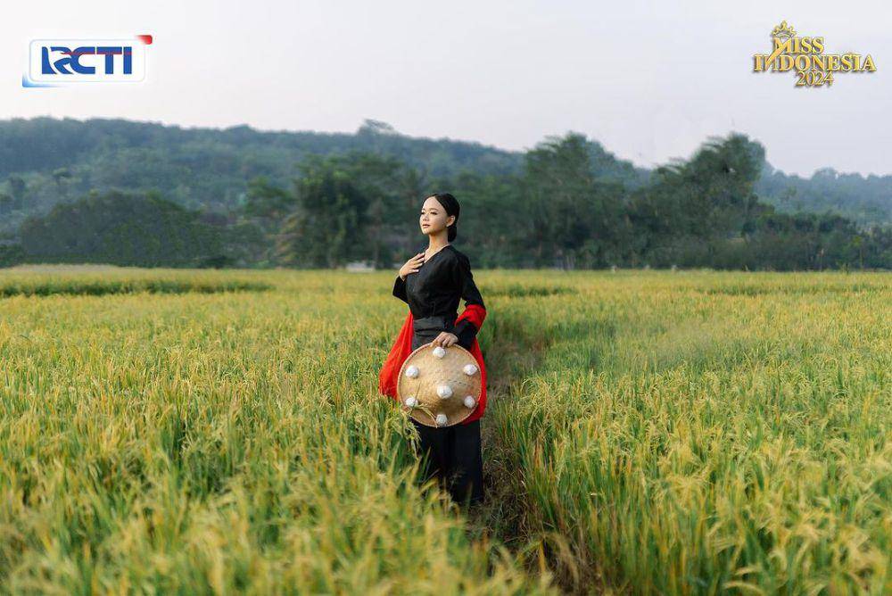 Potret Finalis Miss Indonesia 2024 dalam Balutan Baju Tradisional (instagram.com/missindonesia)