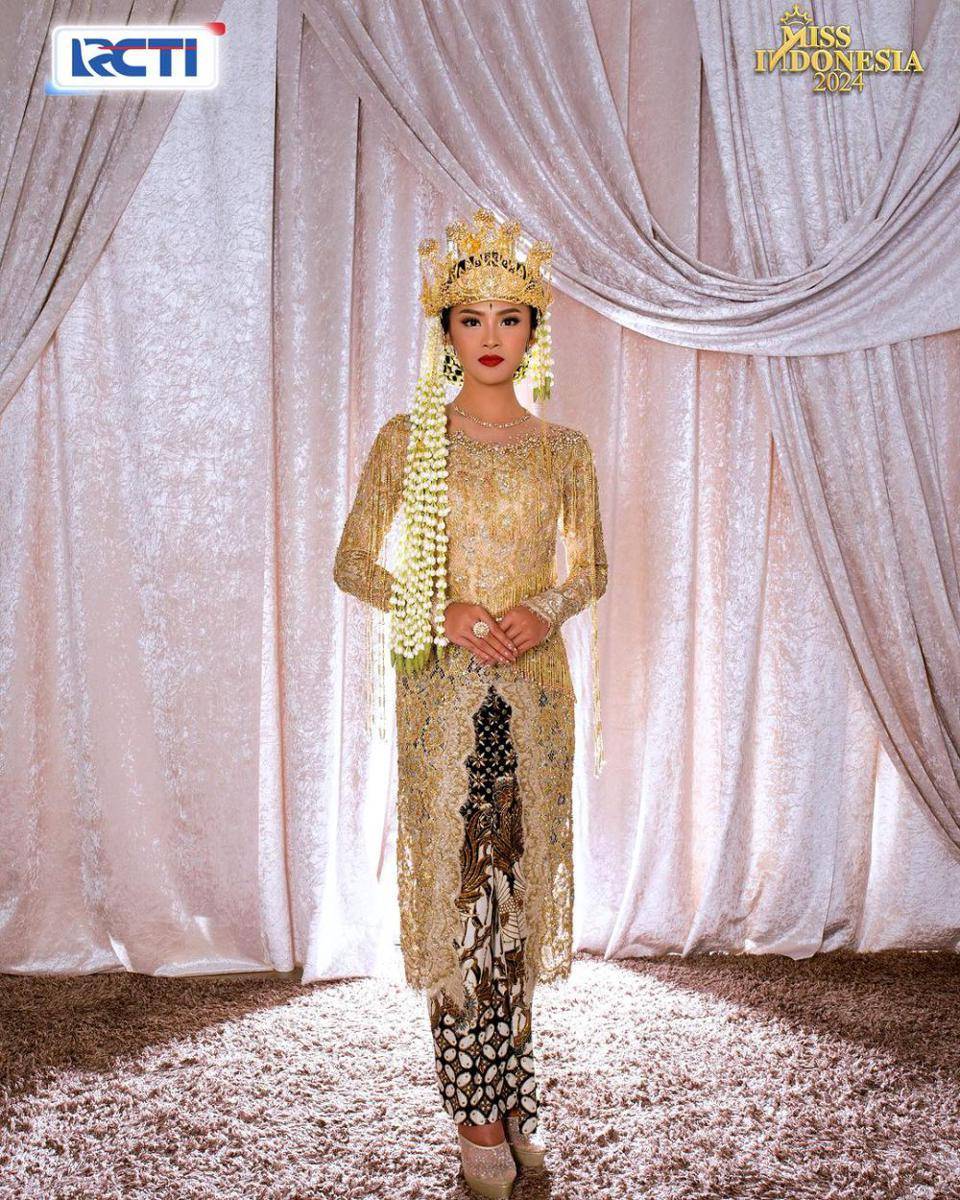 Potret Finalis Miss Indonesia 2024 dalam Balutan Baju Tradisional (instagram.com/missindonesia)