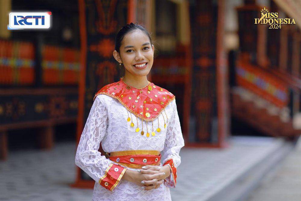 Potret Finalis Miss Indonesia 2024 dalam Balutan Baju Tradisional (instagram.com/missindonesia)