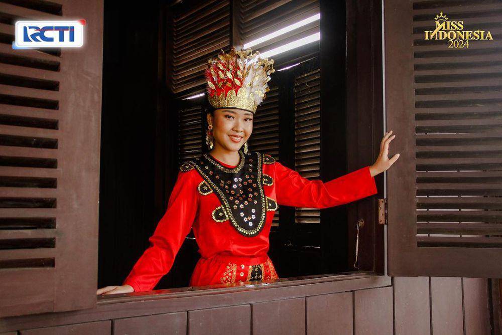 Potret Finalis Miss Indonesia 2024 dalam Balutan Baju Tradisional (instagram.com/missindonesia)