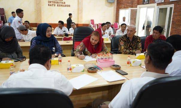 Wali Kota Semarang petahana, Hevearita Gunaryanti Rahayu memenuhi undangan penjajakan politik Partai Gerindra menuju Pilwakot Semarang 2024, Selasa (28/5/2024). (dok. Partai Gerindra)