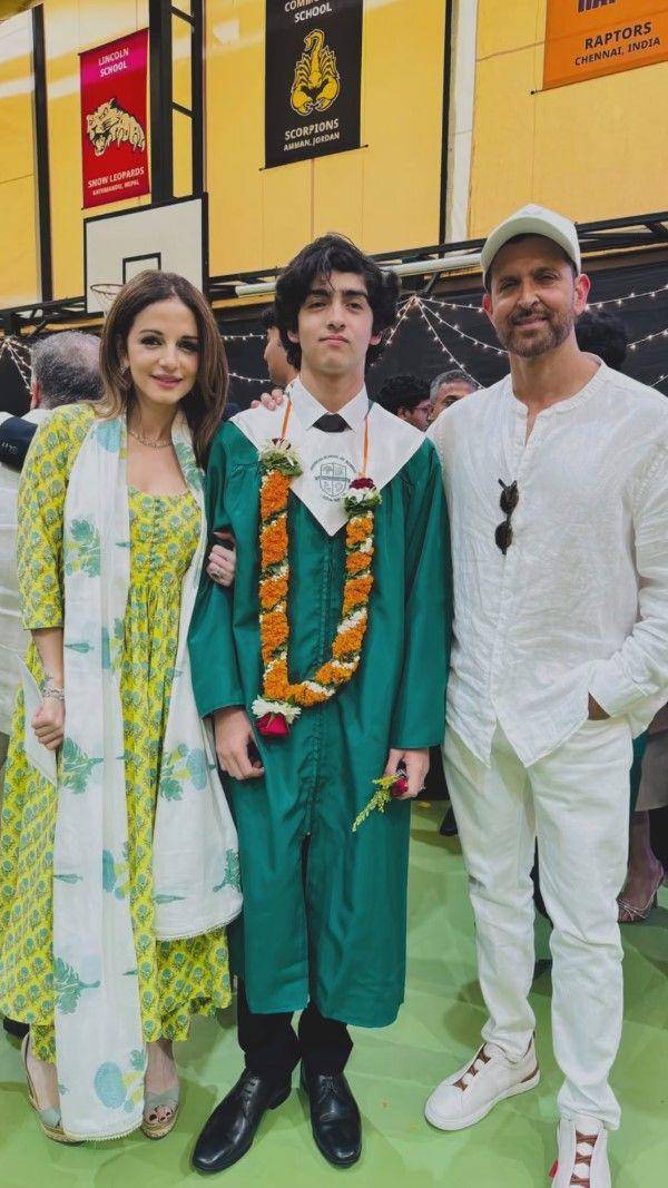 potret wisuda anak Hrithik Roshan (instagram.com/suzkr)