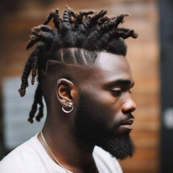 Dreaded mohawk (pinterest.com)