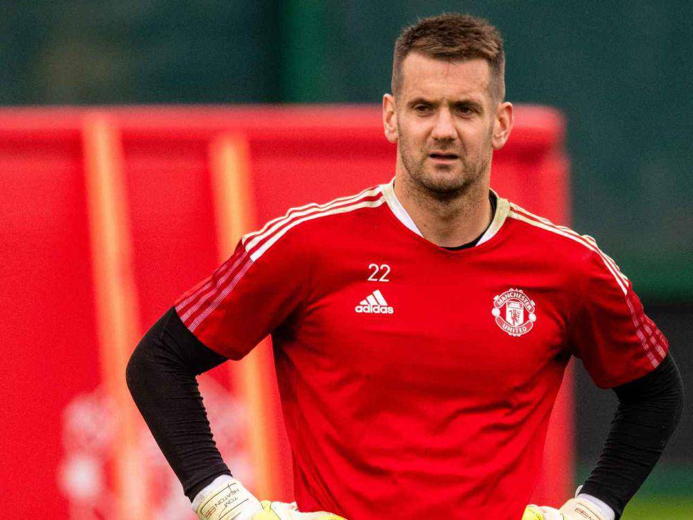 Tom Heaton (manutd.com)