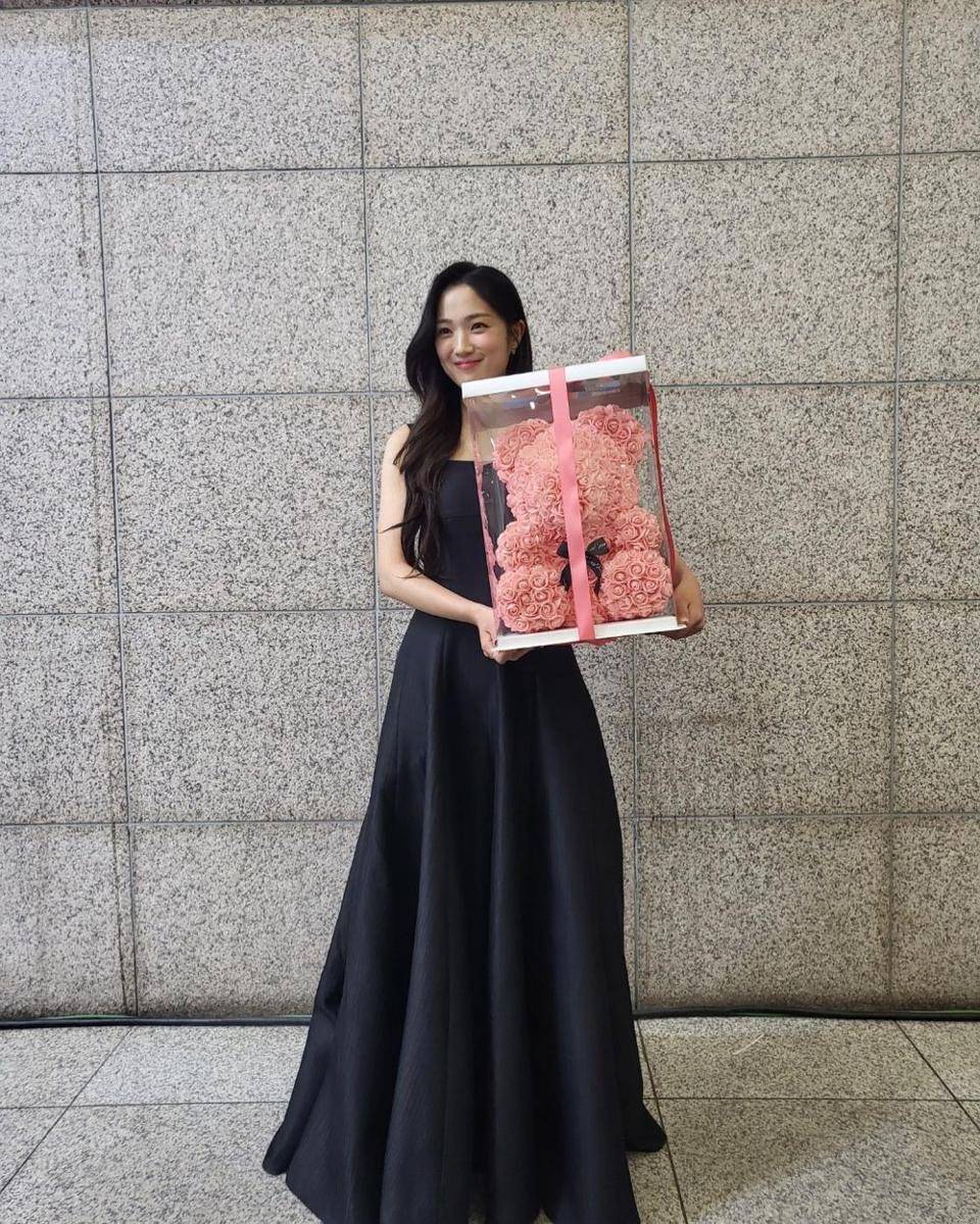 OOTD Hye Yoon (instagram.com/hye_yoon1110)