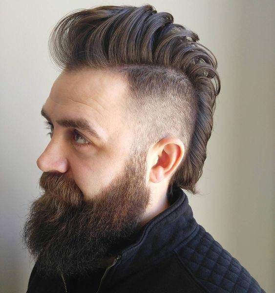 Pompadour mohawk (pinterest.com)