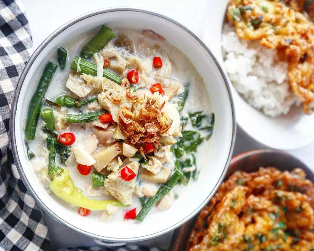 Resep Sayur Lodeh Kluwih Khas Jawa, Kuah Bumbunya Sedap Pol!