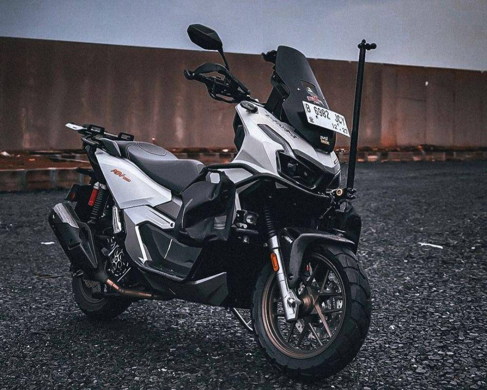 ilustrasi motor Honda ADV 160 (instagram.com/andri_184)