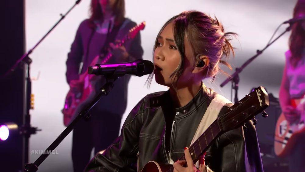NIKI di Jimmy Kimmel Live (YouTube.com/Jimmy Kimmel Live)