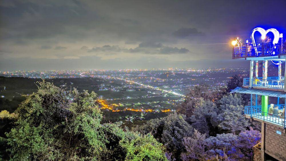 ilustrasi Bukit Bintang (Google Maps/Muhsadat)