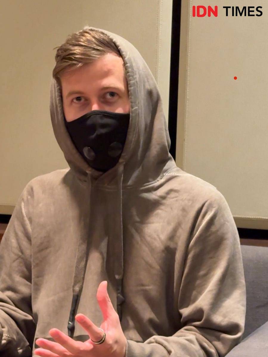 Alan Walker dalam wawancara bersama media pada Kamis (30/52024) (IDN Times/Elizabeth Chiquita)