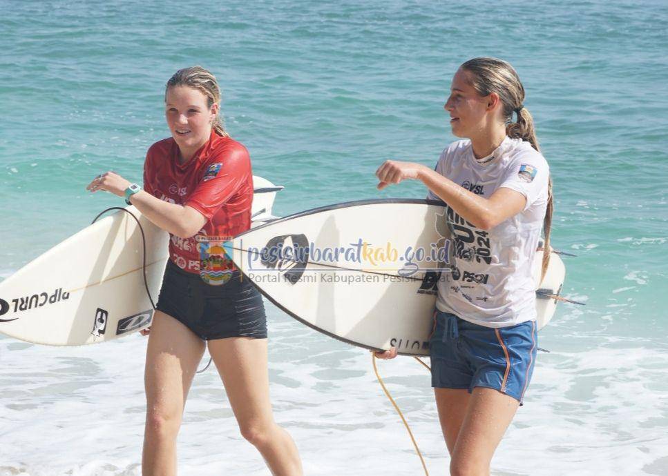 Ajang WSL Krui Pro 2024 di Kabupaten Pesisir Barat. (Dok. Pemkab Pesibar).
