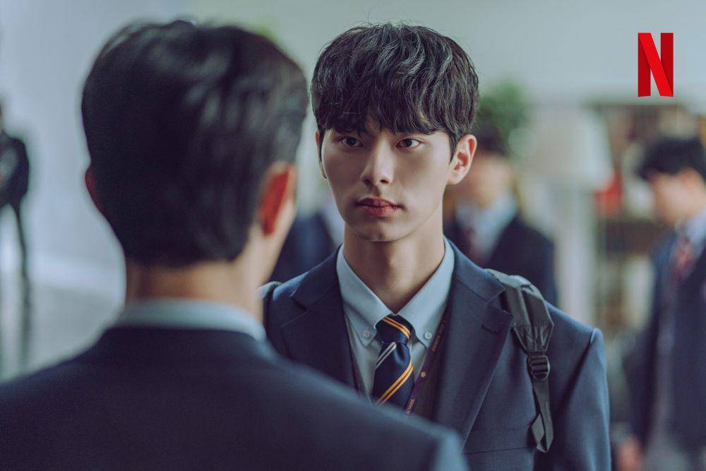 Still cut drama Korea Hierarchy (Instagram.com/netflixkcontent)