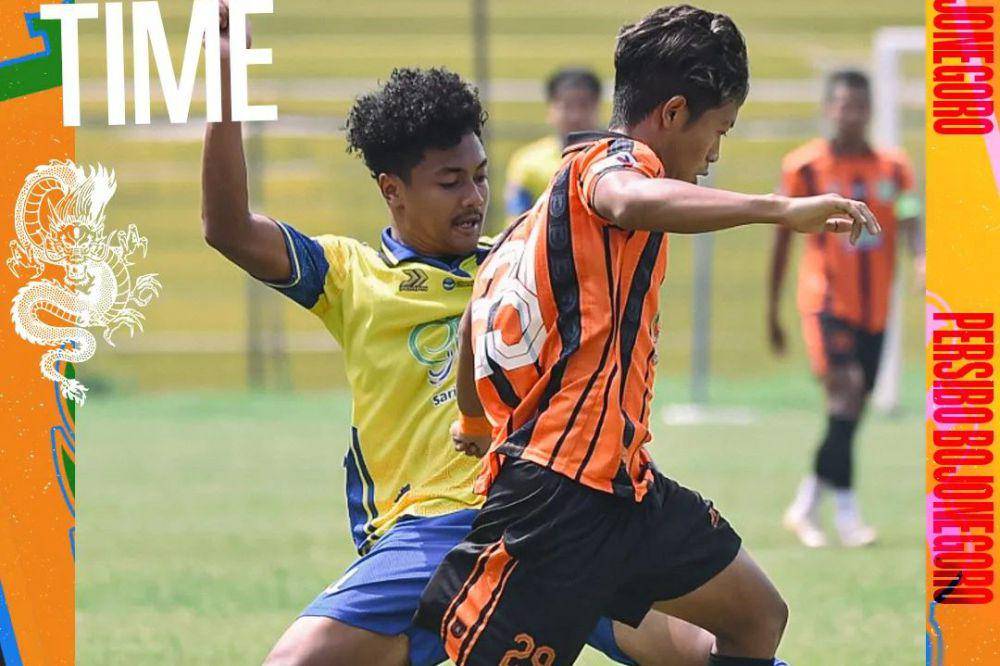 Persibo Bojonegoro dalam laga melawan Persikota Tangerang pada pertandingan pembuka babak 8 besar Liga 3 Nasional 2023/2024. (instagram.com/persibo.bojonegoro)