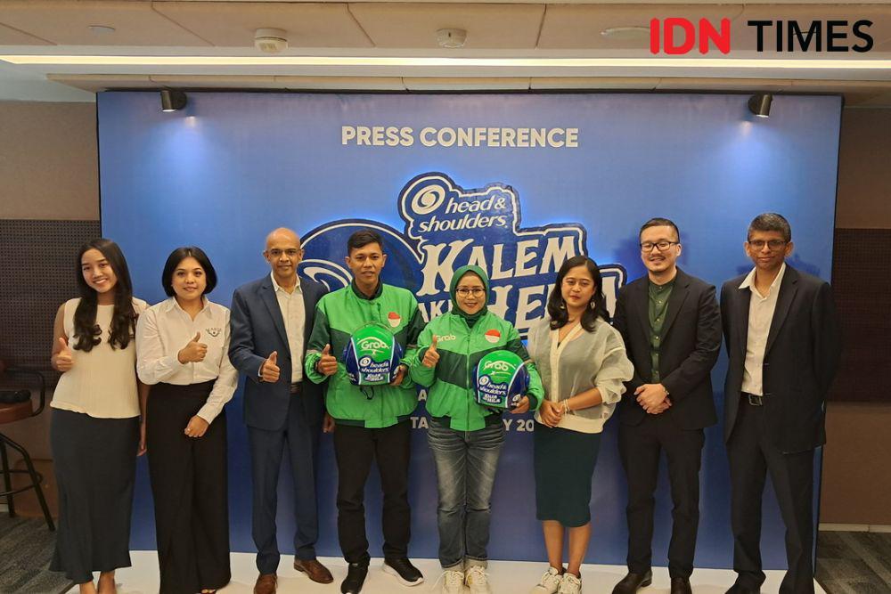 Head & Shoulders Gandeng Grab Edukasi Ojol Pakai Sampo