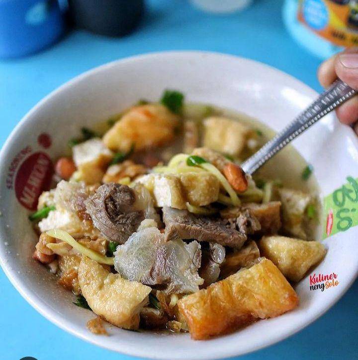 bakmi toprak (instagram.com/kuliner.neng.solo)