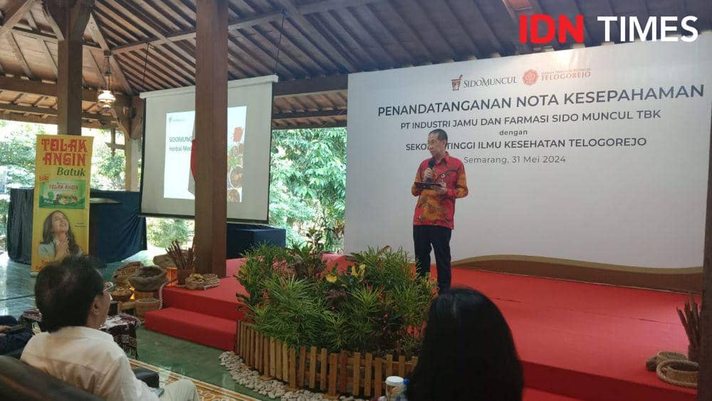 Ketua Pengurus Yayasan Kesehatan Telogorejo, dr Koesbintoro Singgih di aula agrowisata Sidomuncul Ungaran, Jumat (31/5/2024). (IDN Times/Fariz Fardianto)