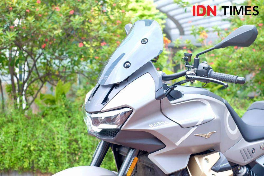 Headlamp V100 Mandello (IDN Times/Fadhliansyah)