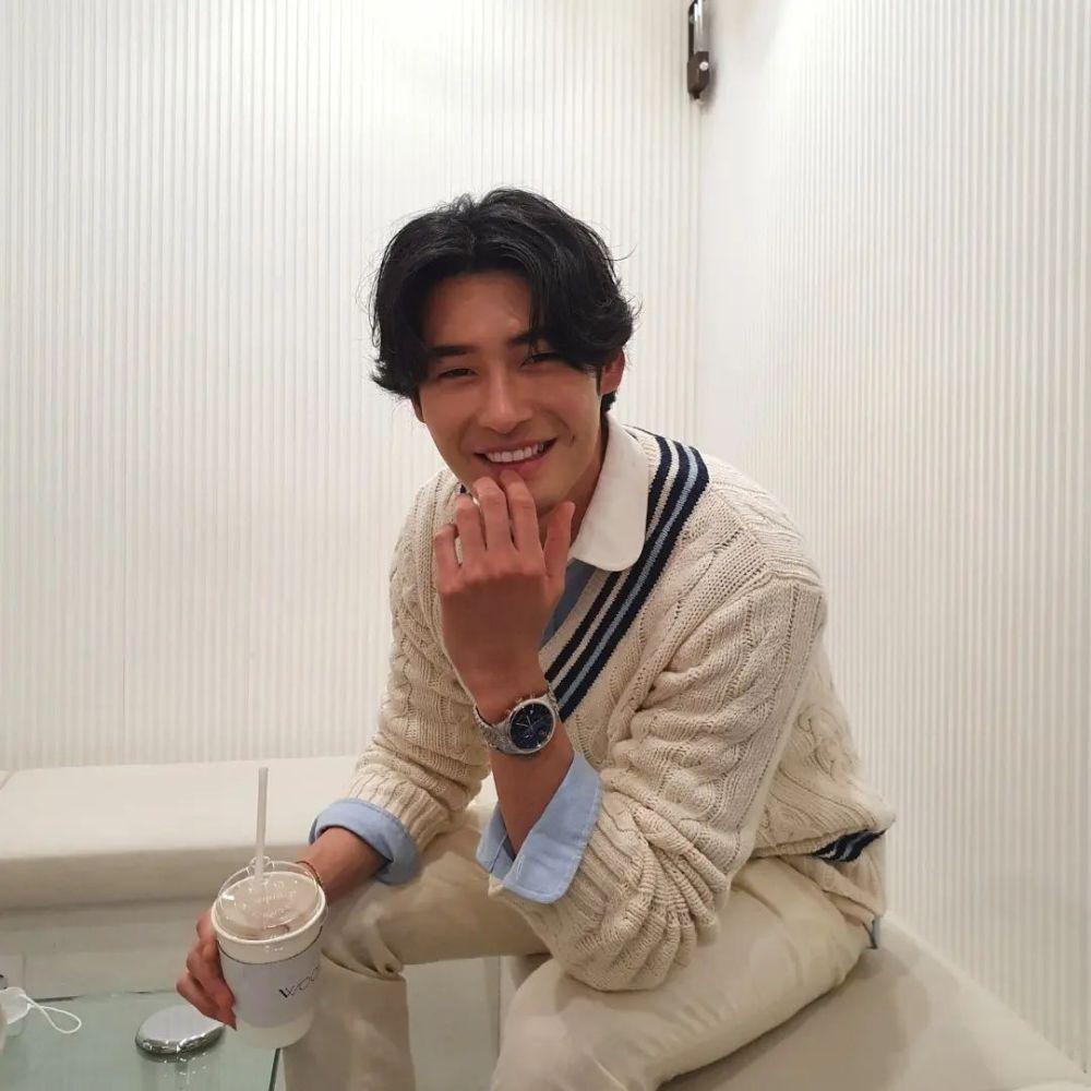 3 Drama yang Dibintangi Roy, Noh Hyeong Tae di The Atypical Family