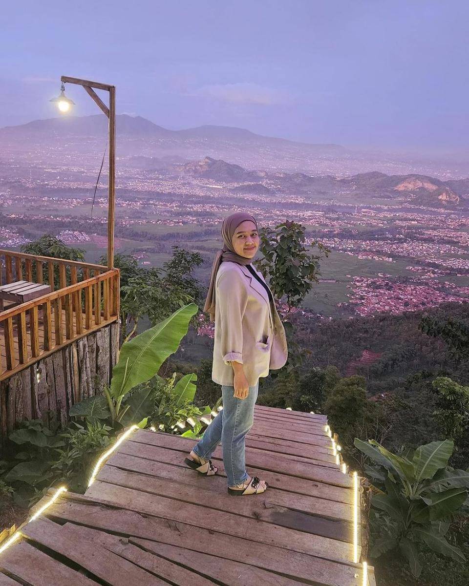 langit gantole (instagram.com/haeraniintan)