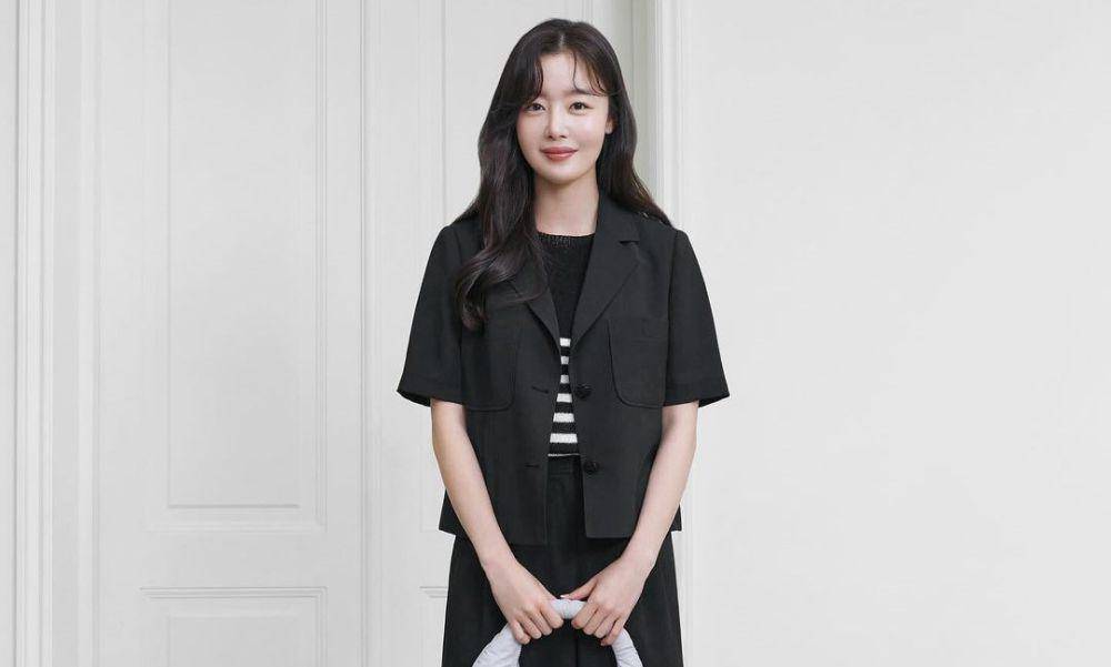 Han Sun Hwa (instagram.com/shh_daily)