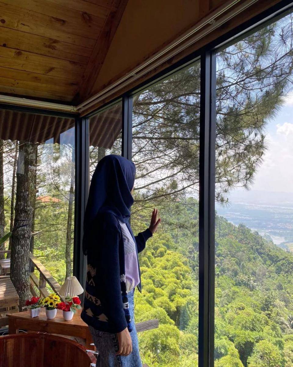 langit gantole (instagram.com/kaaa.mdn)