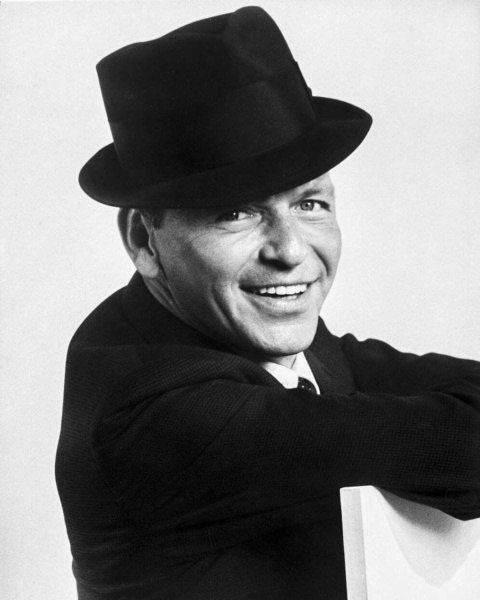 Frank Sinatra (instagram.com/sinatra)