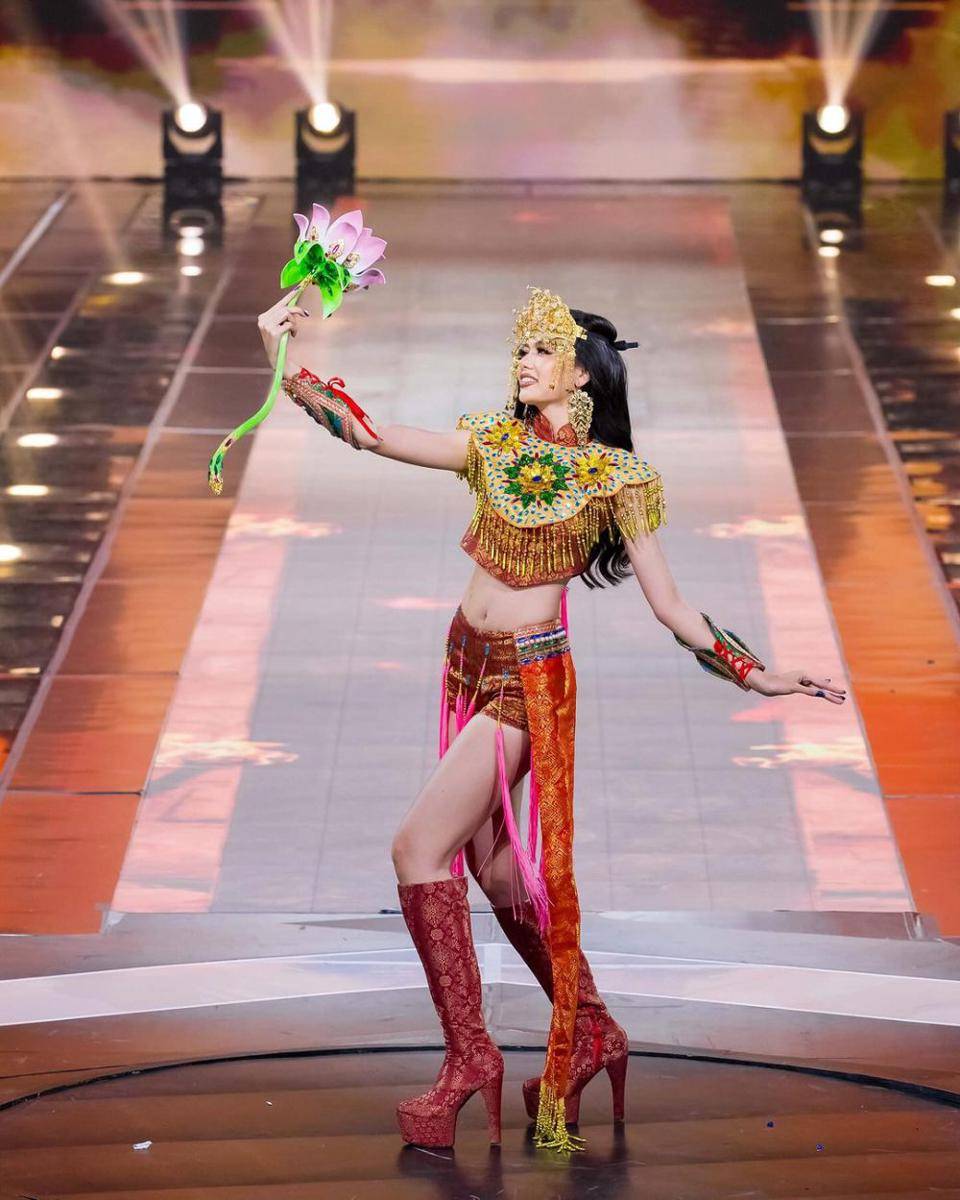 Potret Kompilasi Nova Liana di Grand Final Miss Mega Bintang Indonesia 2024 (Instagram.com/yayasanduniamegabintang)