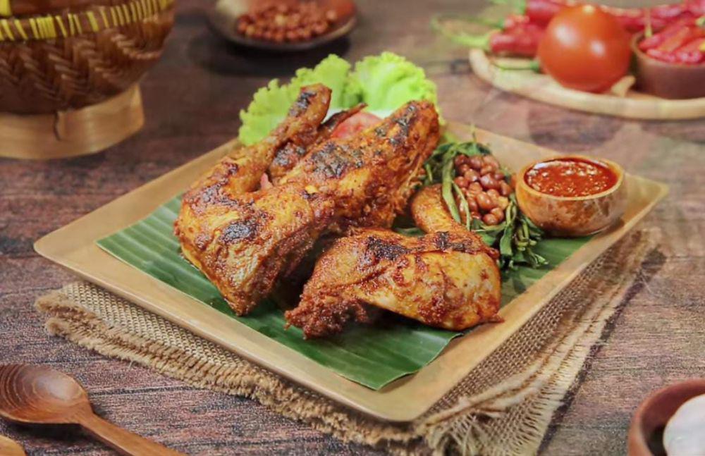 Resep Ayam Bakar Taliwang, Super Empuk dan Pedas!