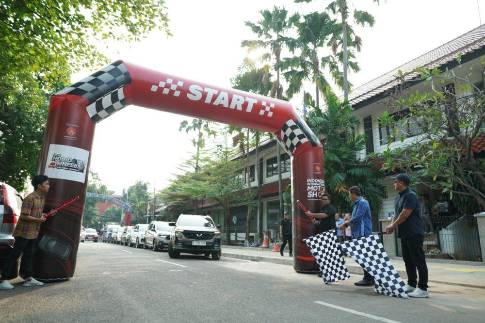 Mobil-Mobil Unggulan di Touring IIMS Surabaya 2024