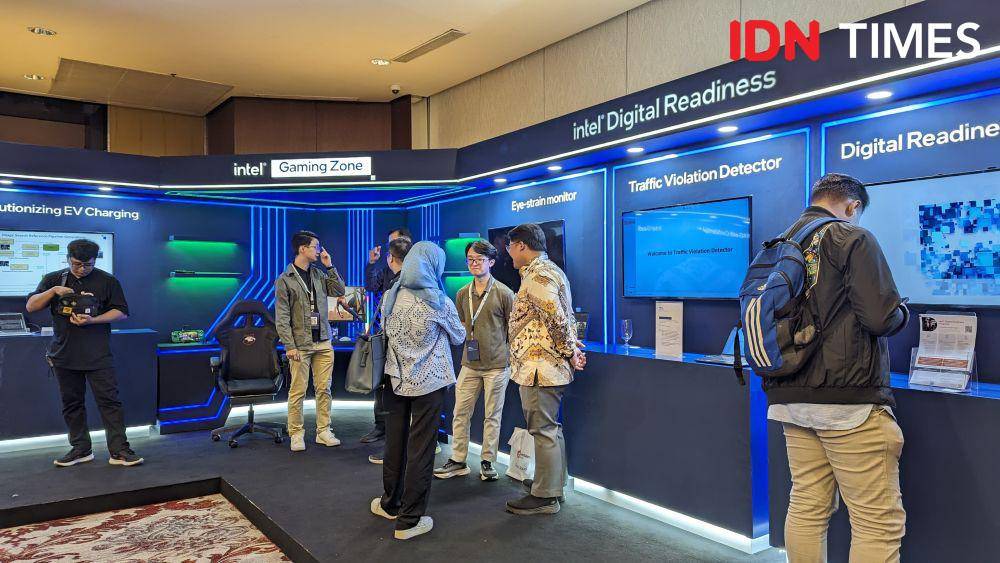 Intel AI Summit (IDN Times/Misrohatun)