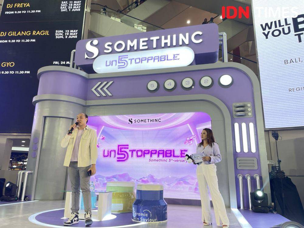 Somethinc 5th Anniversary Un5toppable, pada Kamis (30/5/24) lalu di Mall Kelapa Gading, Jakarta Utara. (IDN Times/Dina Fadillah Salma)