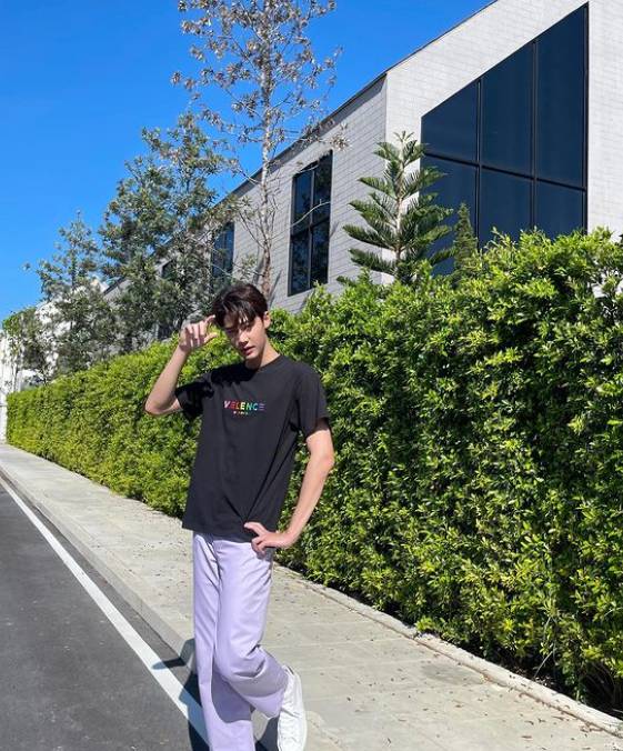 potret Dew Jirawat (instagram.com/dew_jsu)
