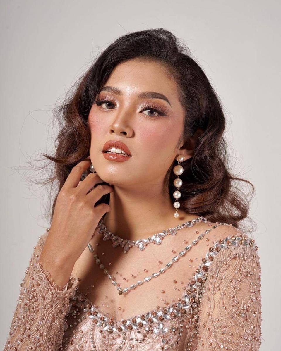 Clarita Adity (instagram.com/claritadty)