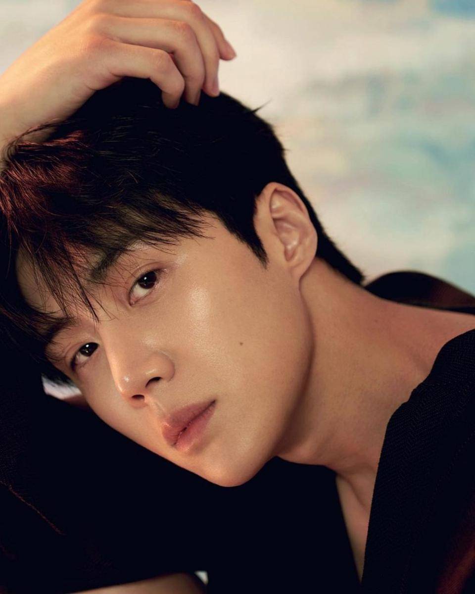 Kim Seon Ho (instagram.com/seonho__kim)