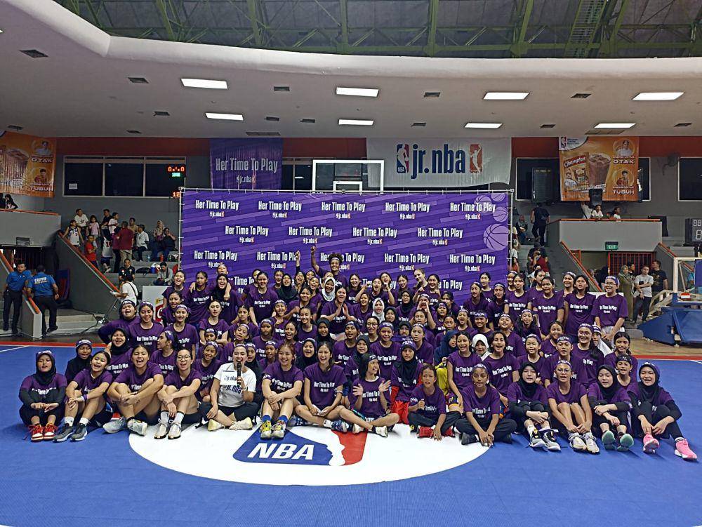 Her Time To Play by Jr. NBA (IDN Times/M. Tarmizi Murdianto)