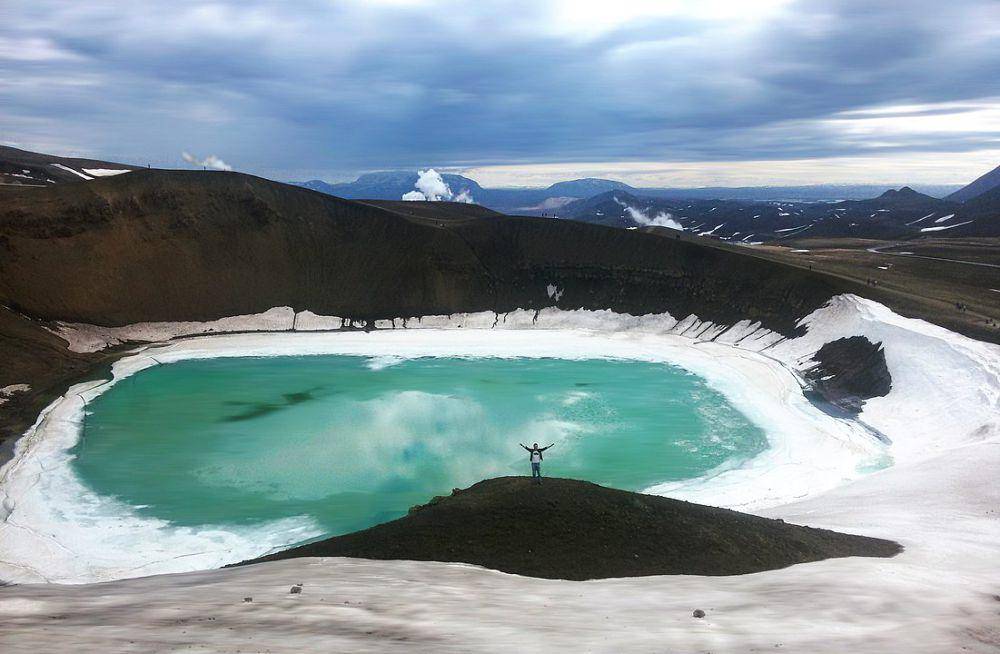 ilustrasi Gunung Krafla, Islandia (Wikimedia Commons/Antoniodonato1986)