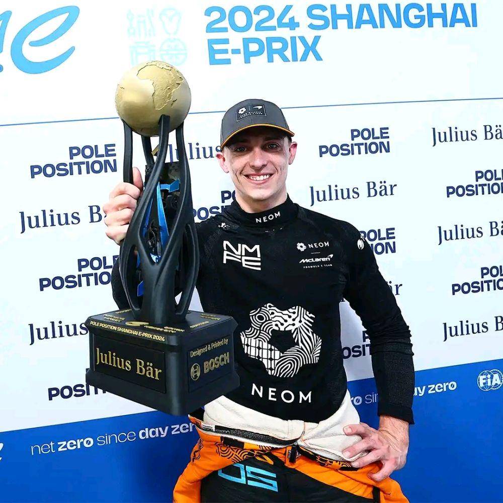 Jake Hughes meraih pole position di sesi kualifikasi untuk balapan ke-2 E-Prix Shanghai 2024. (facebook.com/ABB Formula E)