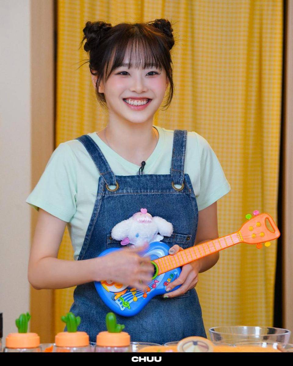Chuu (instqgram.com/chuu_artp)
