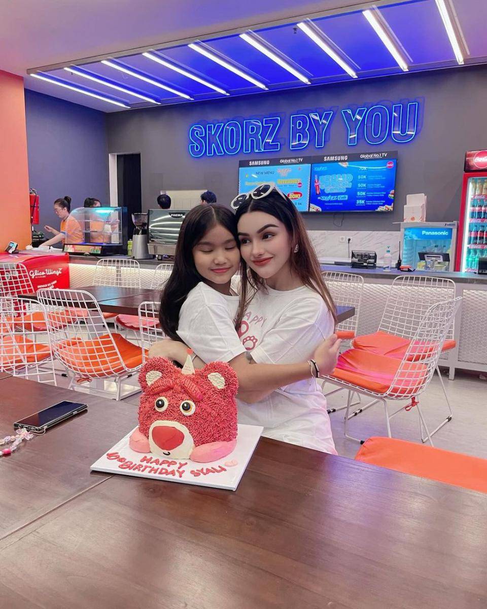 potret ultah putri pertama Nourah Seivirah (instagram.com/nourahseivirah)