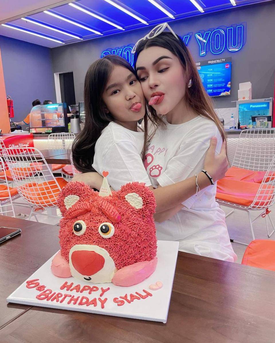 potret ultah putri pertama Nourah Seivirah (instagram.com/nourahseivirah)