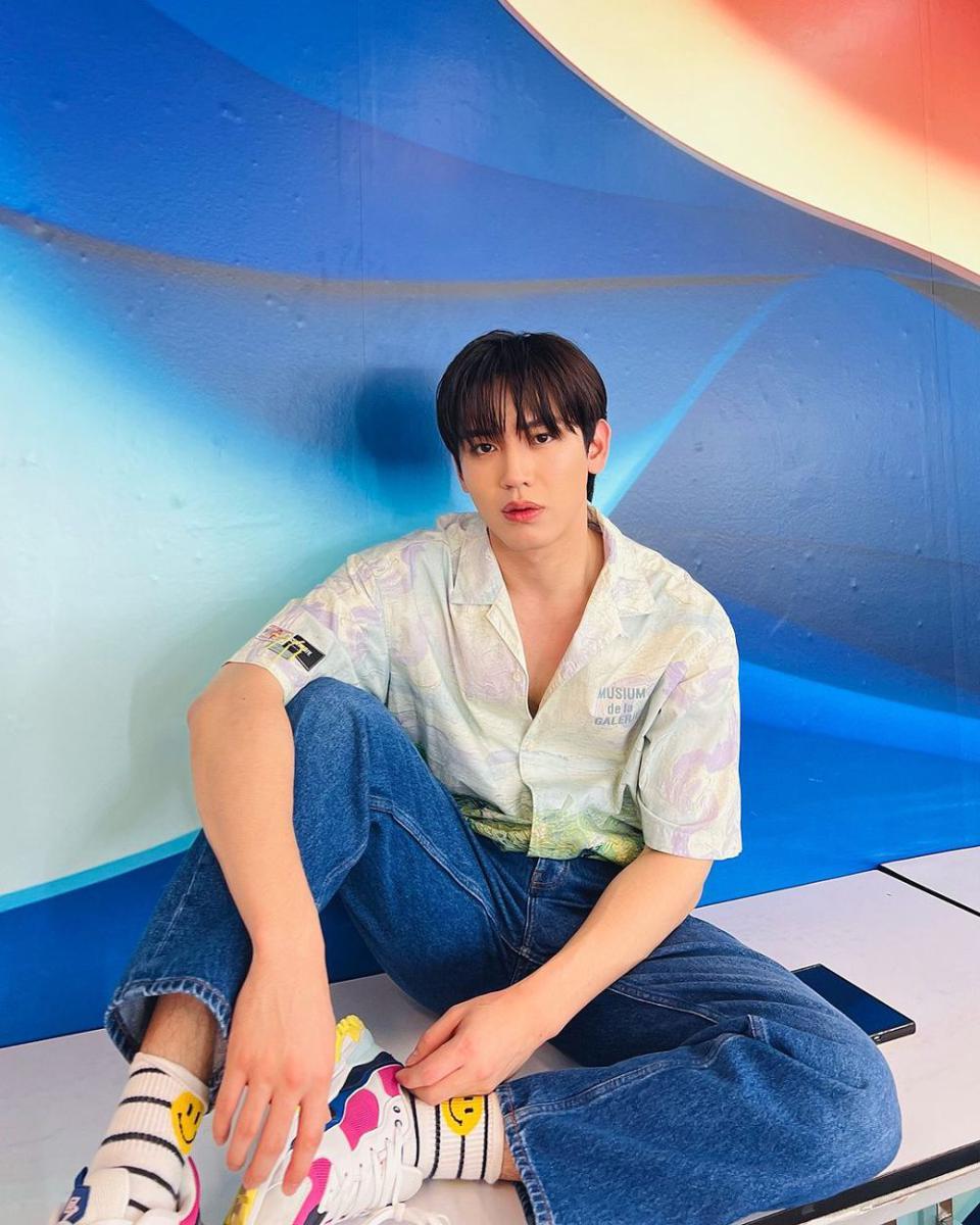 7 Ide OOTD Simpel ala New Thitipoom alias Newwie, Bikin Makin Stylish!