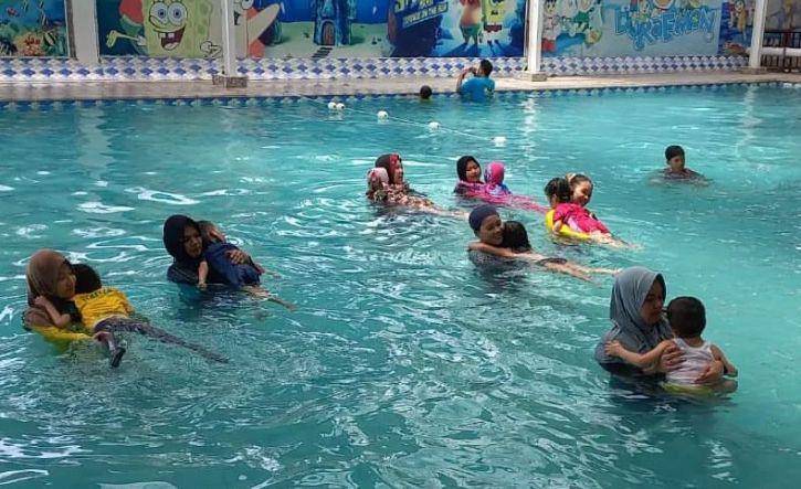 Hidroterapi Komunitas Cerebral Palsy Lampung. (Instagram/Cerebral Palsy Lampung)