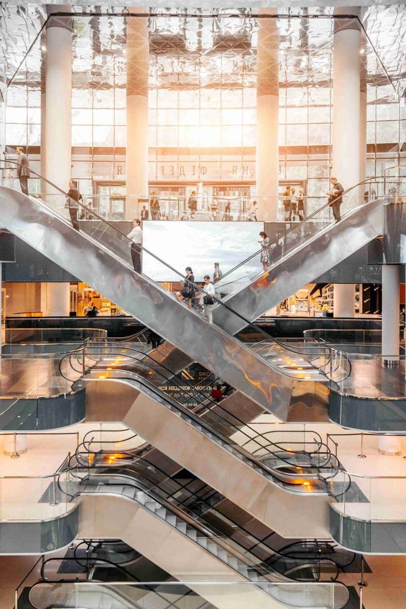 Ilustrasi mall (unsplash.com/Christian Wediger)