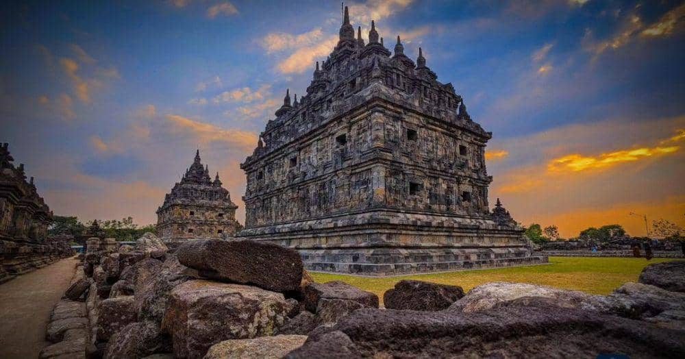 Candi Plaosan wisata di Klaten