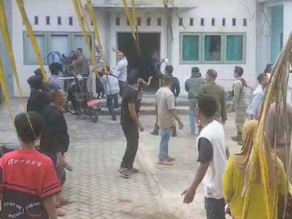 Kadis PMD Lotim Dukung Desa Tegakkan Perdes Larangan Kecimol
